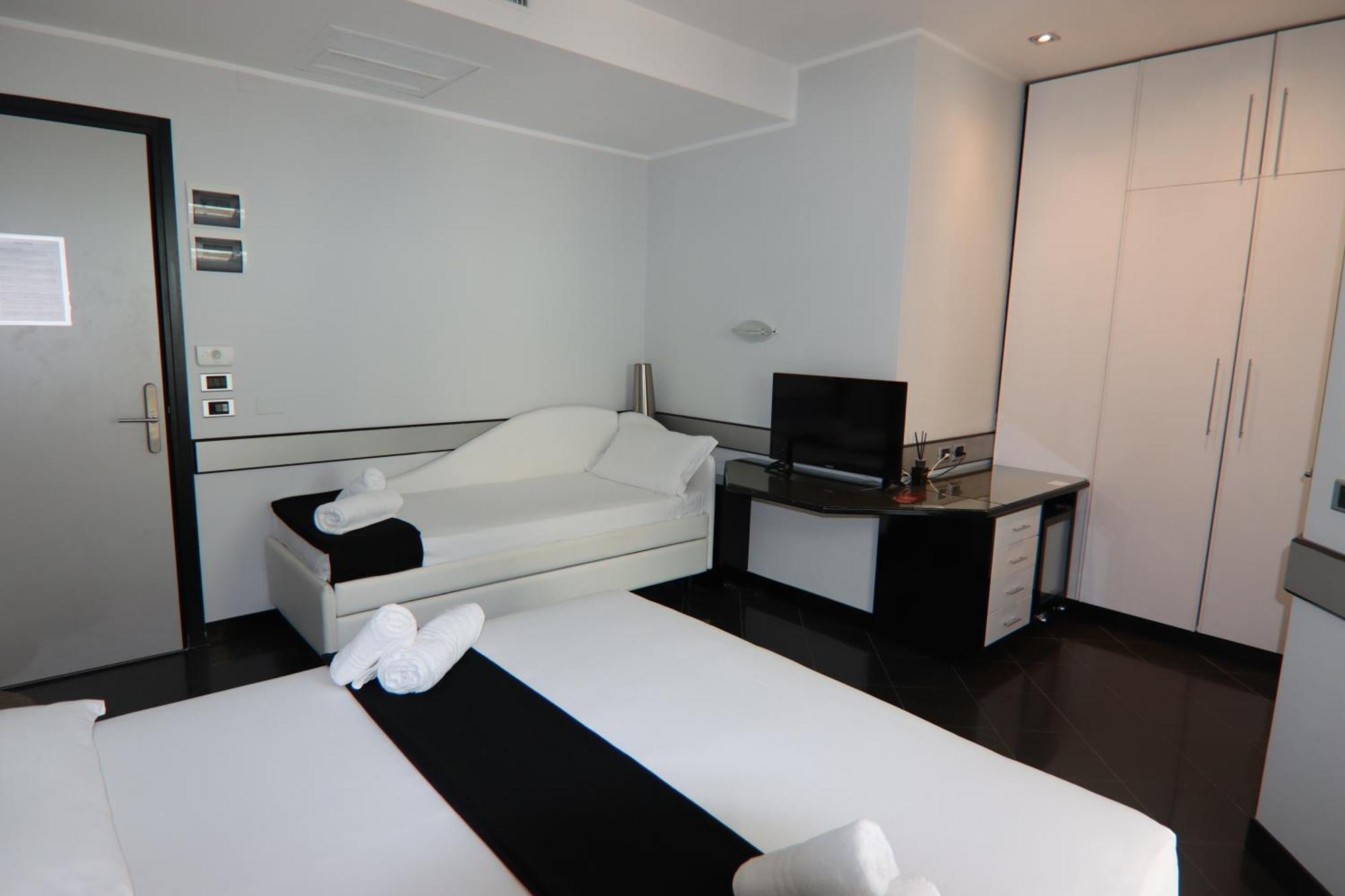 Triple Room Balcony